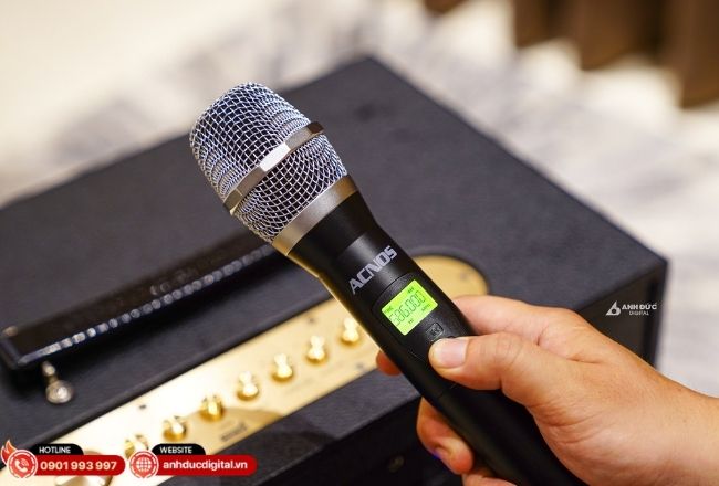 Kết nối không dây hai loa acnos cùng lúc để tạo nên hệ thống âm thanh Stereo bùng nổ.