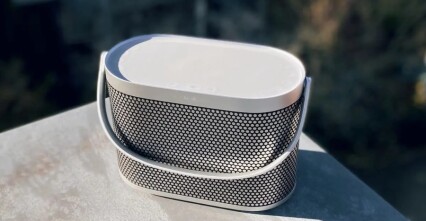 Điểm danh top 8 loa bluetooth cao cấp được săn đón nhất