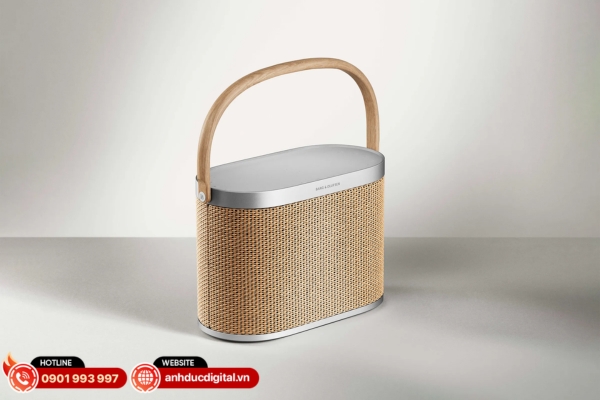 B&O Beosound A5 là loa bluetooth cao cấp thiết kế sang trọng phong cách Bắc Âu, phù hợp trang trí không gian sống