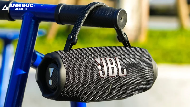 JBL Charge 6 là loa di động cao cấp cho trải nghiệm âm nhạc đầy năng lượng