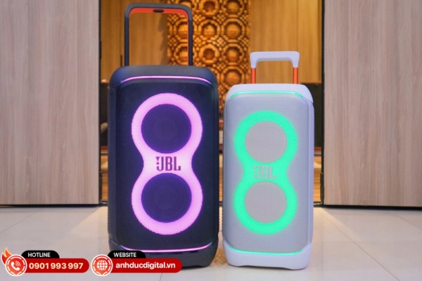 Loa JBL công suất lớn mang đến âm thanh mạnh mẽ khuấy động mọi không gian tiệc