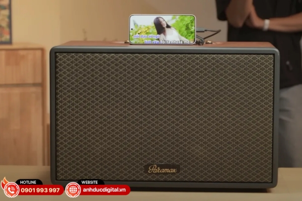 Paramax Saga sở hữu thiết kế sang trọng cùng chất âm mạnh mẽ, phù hợp cho nhu cầu karaoke gia đình