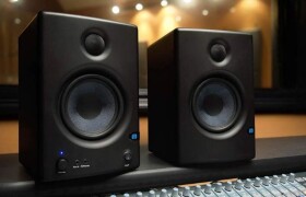 Phân biệt loa kiểm âm và loa nghe nhạc: Đâu là lựa chọn tối ưu cho bạn?