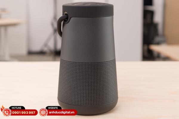 Bose SoundLink Revolve Plus II là loa Bluetooth pin trâu, đậm chất âm Bose mọi hướng