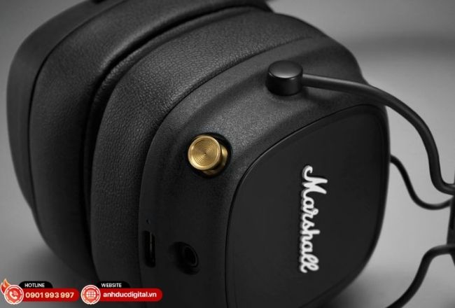 Marshall chia tai nghe theo 3 kiểu thiết kế: nhét tai, on-ear và over-ear.