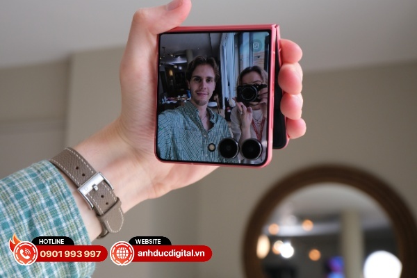 Samsung Galaxy Z Flip 7 sở hữu hệ thống camera tương tự như bản tiền nhiệm