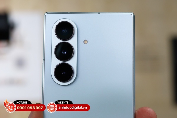 Samsung Galaxy Z Fold 7 có sự nâng cấp camera chính lên 200MP F/1.7
