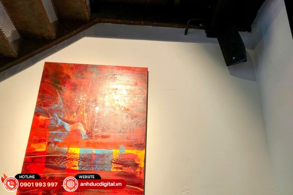 Hệ thống âm thanh Gụ Wine Bistro