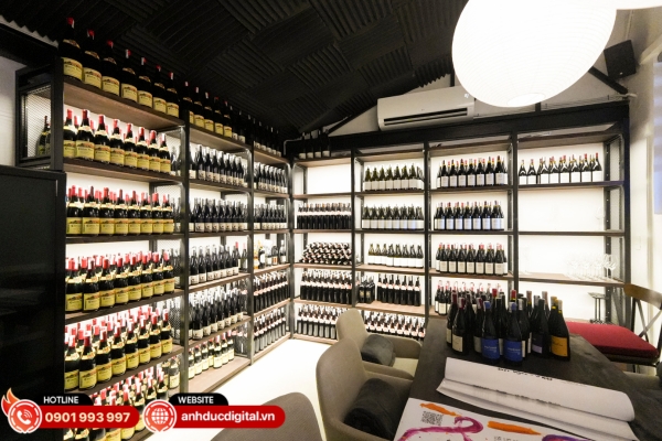 Hệ thống âm thanh Gụ Wine Bistro