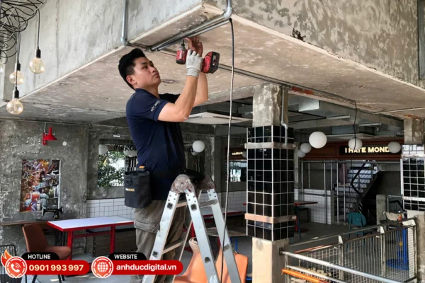 hThi công lắp đặt hệ thống âm thanh được thực hiện gọn gàng, đúng kỹ thuật, đảm bảo thẩm mỹ và hiệu quả vận hành