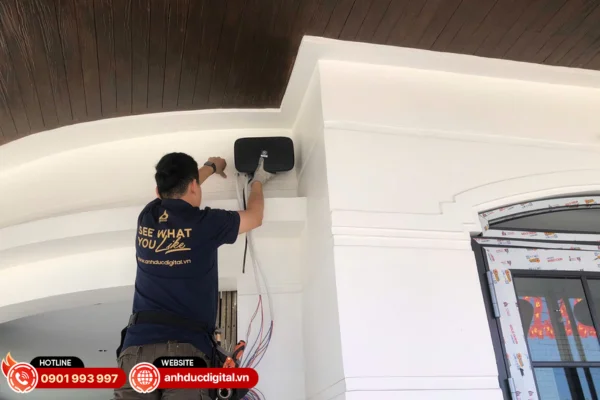 Đội ngũ kỹ thuật Anh Đức Audio giàu kinh nghiệm, thi công chuẩn xác và am hiểu âm học không gian