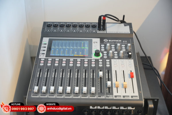 Mixer số Sumico X12 xử lý tín hiệu trung tâm, mang lại âm thanh ổn định, sạch và dễ dàng tinh chỉnh