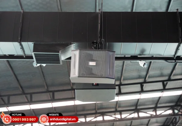 Loa Audiofrog M12F cho âm thanh rõ nét, định hướng tốt, phù hợp thông báo tại sân thể thao nhiều tiếng ồn