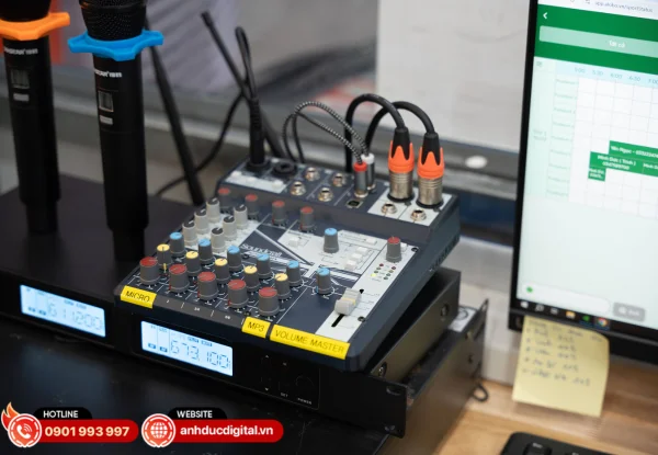 Mixer Soundcraft Notepad-8FX nhỏ gọn, dễ dùng, hỗ trợ trộn âm và điều chỉnh linh hoạt cho hệ thống âm thanh