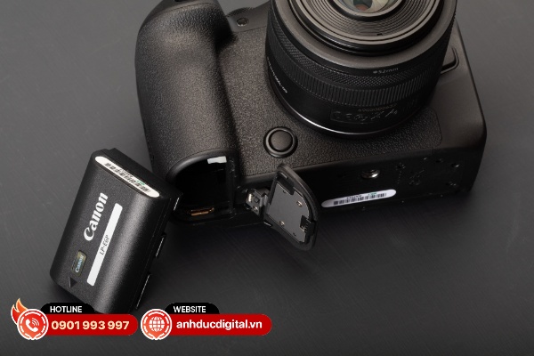 Canon EOS R6 Mark III sẽ sử dụng viên pin LP-E6P với thời lượng pin tối đa là 510 tấm