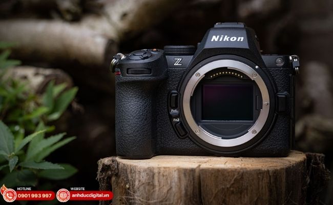 Nikon Z5 - Full-frame ổn định, thiên về chụp ảnh.