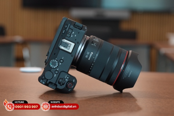 Canon RF 20-50mm F4 L IS USM PZ có hệ thống ổn định hình ảnh với hiệu quả 6 stops ở vùng trung tâm