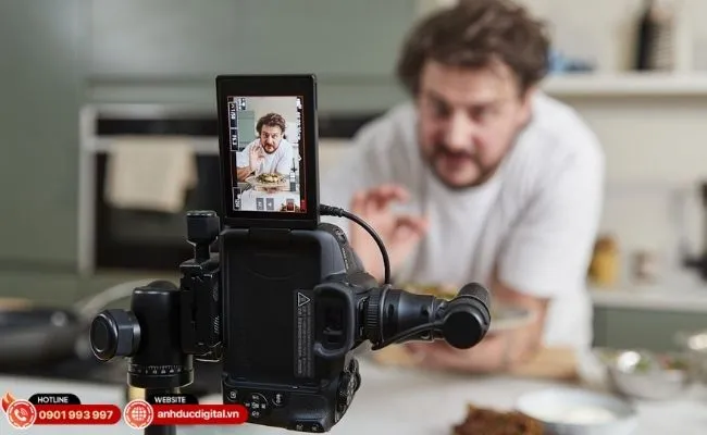 Sự kết hợp hoàn hảo giữa chống rung 5 trục và hệ sinh thái phụ kiện chuyên dụng cho thước phim ổn định