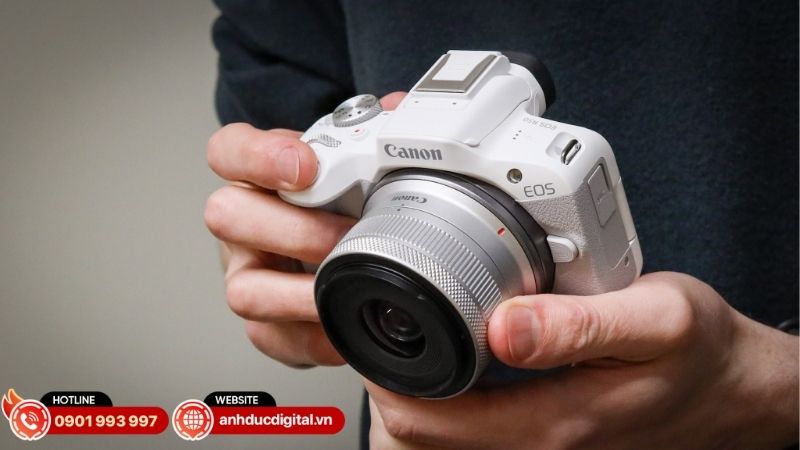 danh-gia-canon-r50-1