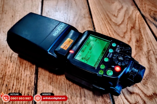 Canon Speedlite 600EX II-RT cho khả năng đánh sáng mạnh, ổn định và hỗ trợ kết nối không dây tiện lợi
