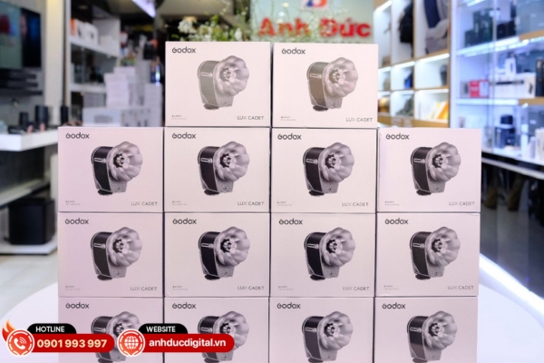 Mua đèn flash máy ảnh uy tín tại Anh Đức Digital, cam kết hàng chính hãng và bảo hành rõ ràng