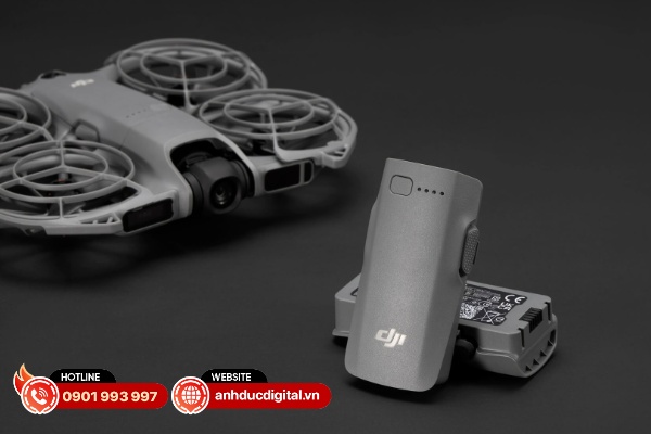 DJI Neo 2 được trang bị viên pin mới với thời lượng pin chỉ nhỉnh hơn 1 chút so với DJI Neo