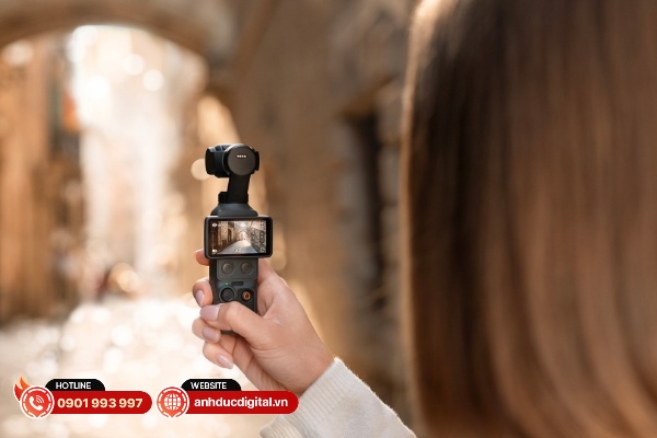 DJI Osmo Pocket 4 có thể thu phóng 2x mà không suy giảm chất lượng ở độ phân giải 4K