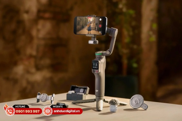 Gói Creator Combo của DJI Osmo Mobile 8P