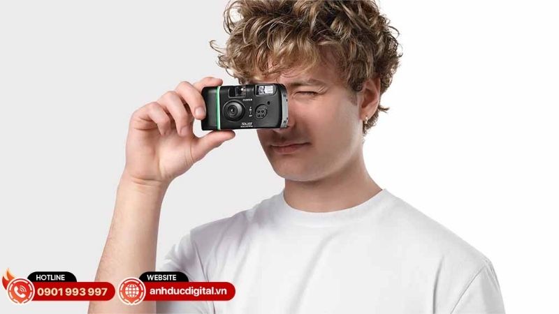 fujifilm-quicksnap-active-va-black-and-white-6