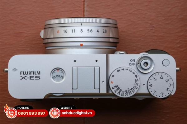 Fujifilm FUJINON XF23mm F2.8 R WR được trang bị động cơ DC mạnh mẽ