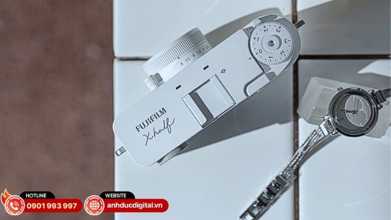 fujifilm-x-half-white-edition-chinh-thuc-3