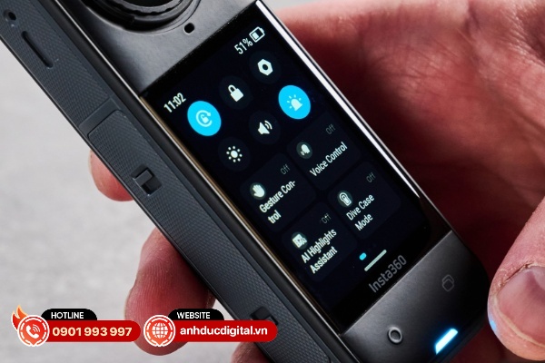 Insta360 x5 có hệ thống Menu phức tạp hơn một chút