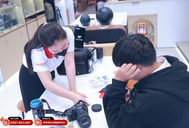 Quy trình vệ sinh ống kính đúng cách để duy trì hiệu suất quang học cao nhất