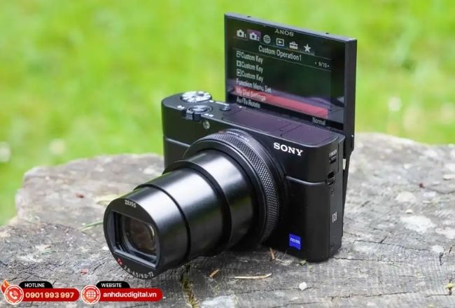 Máy ảnh compact cao cấp nhỏ gọn, chụp ảnh sắc nét, quay vlog 4K ổn định và dùng tốt lâu dài cho người mới.