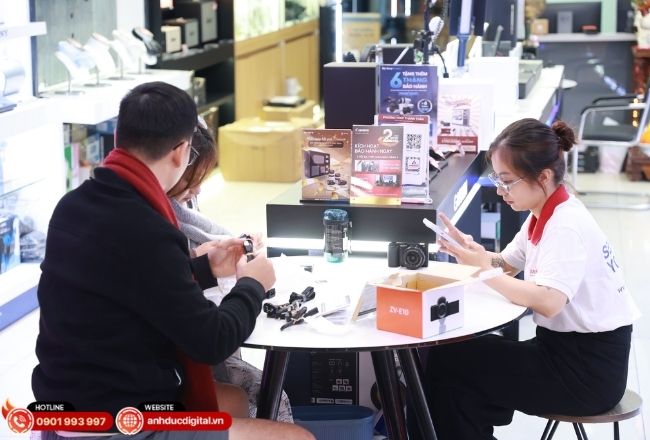 Sony ZV-E10 mang lại chất lượng hình ảnh vượt trội với cảm biến APS-C và hệ tính năng tối ưu cho vlog, video du lịch