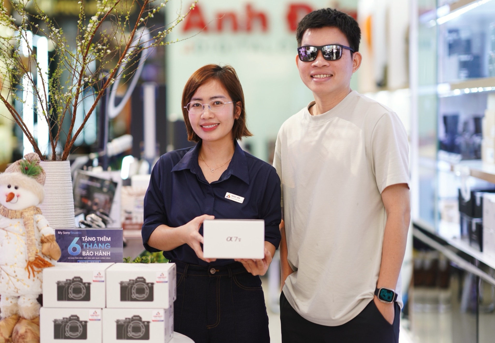 Anh Đức Digital cung cấp máy ảnh chính hãng và tư vấn đúng nhu cầu sử dụng thực tế.