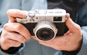 Nên mua máy ảnh Fujifilm du lịch nào? Review chi tiết 5 dòng máy đáng thử