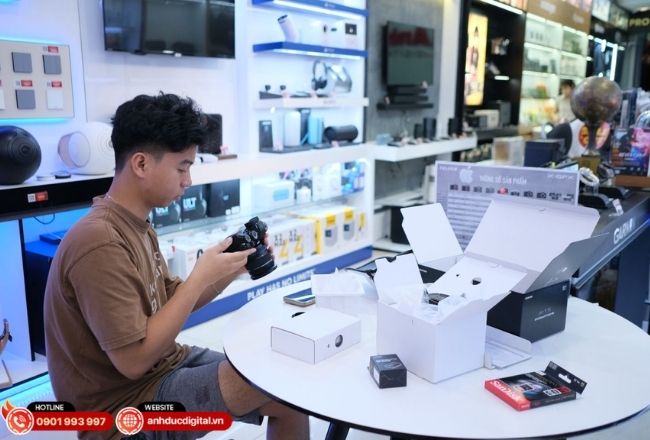 Hiểu rõ các tiêu chí kỹ thuật sẽ giúp bạn chọn được chiếc máy ảnh phù hợp nhất với phong cách du lịch của riêng mình