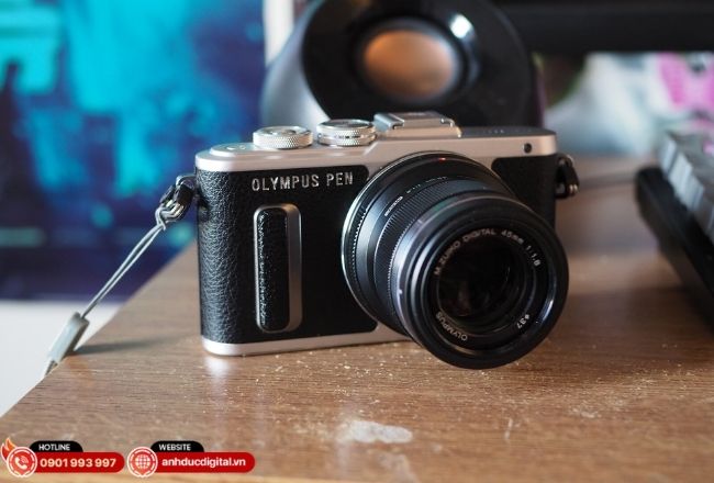 PEN E-PL8 là Olympus máy ảnh nhỏ nhẹ dành cho du lịch đời thường và nhu cầu chia sẻ mạng xã hội