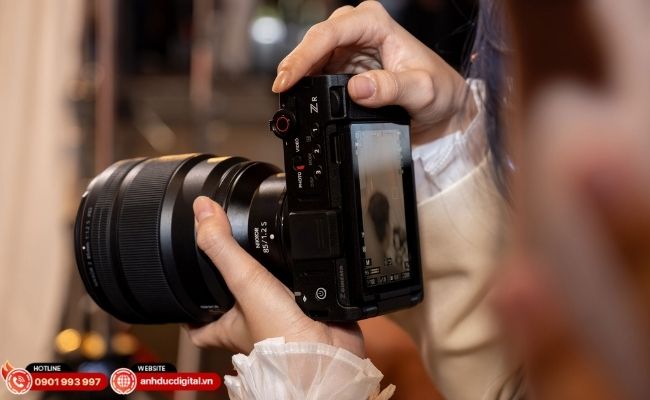 Nikon ZR quay RAW 6K tạo file “dư” cho hậu kỳ trong làm phim độc lập