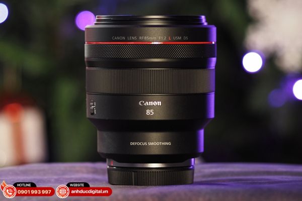 Lựa chọn ống kính chân dung với bokeh đẹp, tôn chủ thể và giữ tỷ lệ khuôn mặt tự nhiên