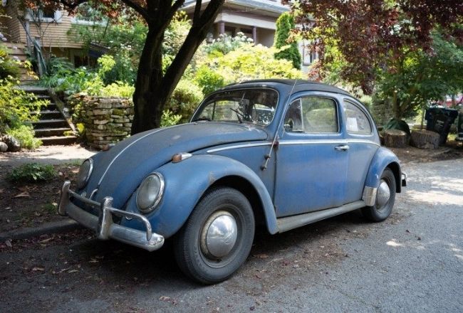 Góc nhìn rộng rãi, bao quát toàn cảnh đường phố nhờ tiêu cự 28mm trên cảm biến Full-frame