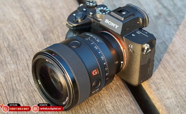 oom linh hoạt, chất lượng vượt trội – Lựa chọn hoàn hảo cho nhiếp ảnh gia đa năng