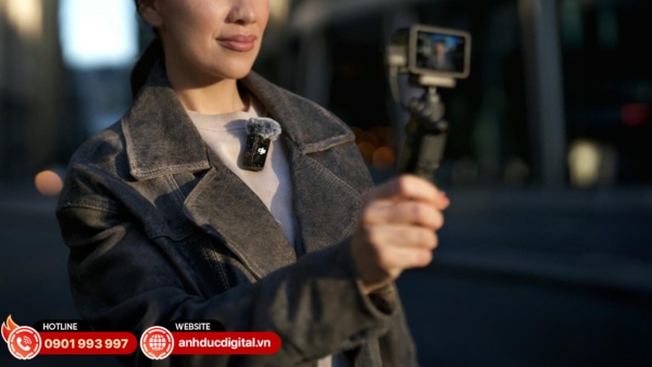 Mic ngoài giúp DJI Osmo Action 6 thu âm rõ nét, hạn chế tạp âm và nâng chất lượng vlog