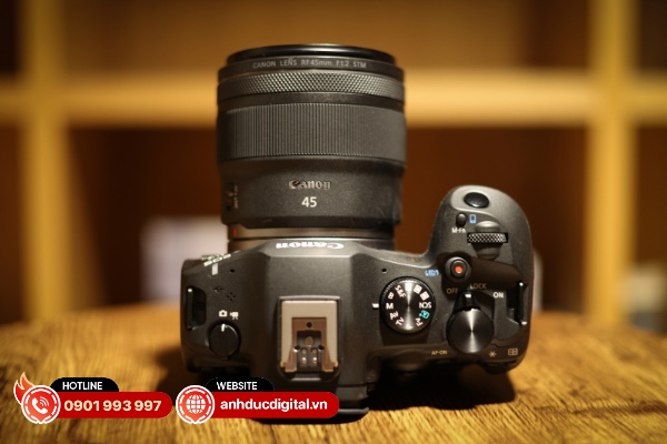 Đánh giá ống kính Canon RF 45mm F1.2 STM – Liệu ống kính giá rẻ mới của Canon có thực sự thành công?