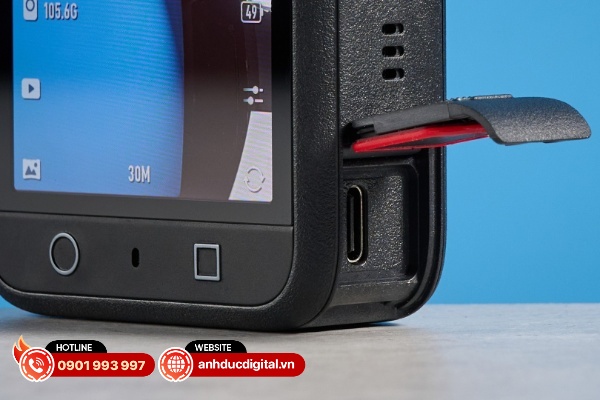 DJI Osmo 360 được trang bị kết nối WIFI 6.0 và cổng USB-C với tốc độ truyền tệp tin nhanh
