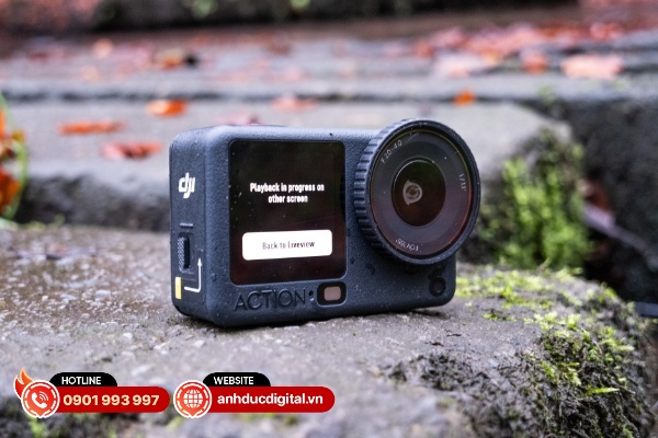 DJI Osmo Action 6 có kích thước lớn hơn một chút so với Action 5 Pro khi sở hữu cảm biến lớn hơn