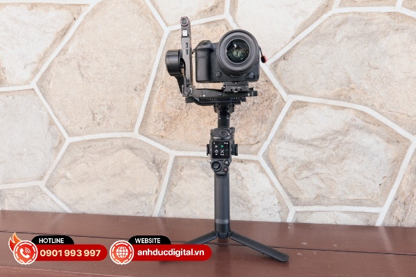 Trải nghiệm và đánh giá Gimbal DJI RS5 – Chiếc gimbal tuyệt vời cho nhu cầu sáng tạo nội dung