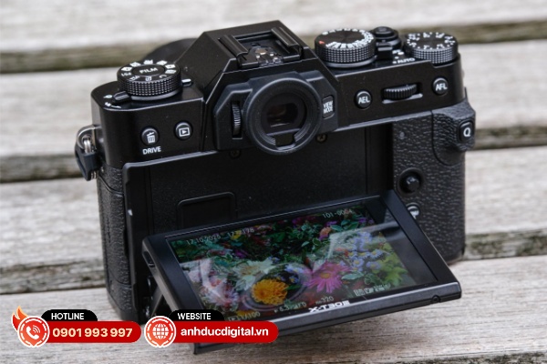 Fujifilm X-T30 III có sự nâng cấp về độ phân giải màn hình