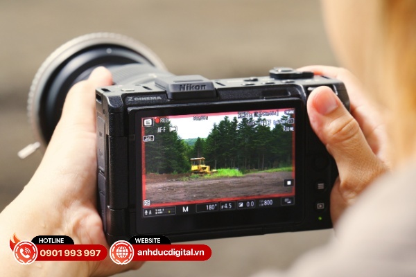 Nếu không chọn quay RAW, người dùng vẫn sẽ có các tùy chọn quay phim với codec H.264, H.265 hay ProRes